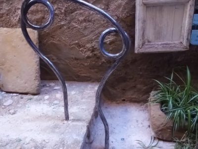 Uns passamans a Arnes. Agraït per la confiança.#ferreriaencrusa #forja #artesania #arnes